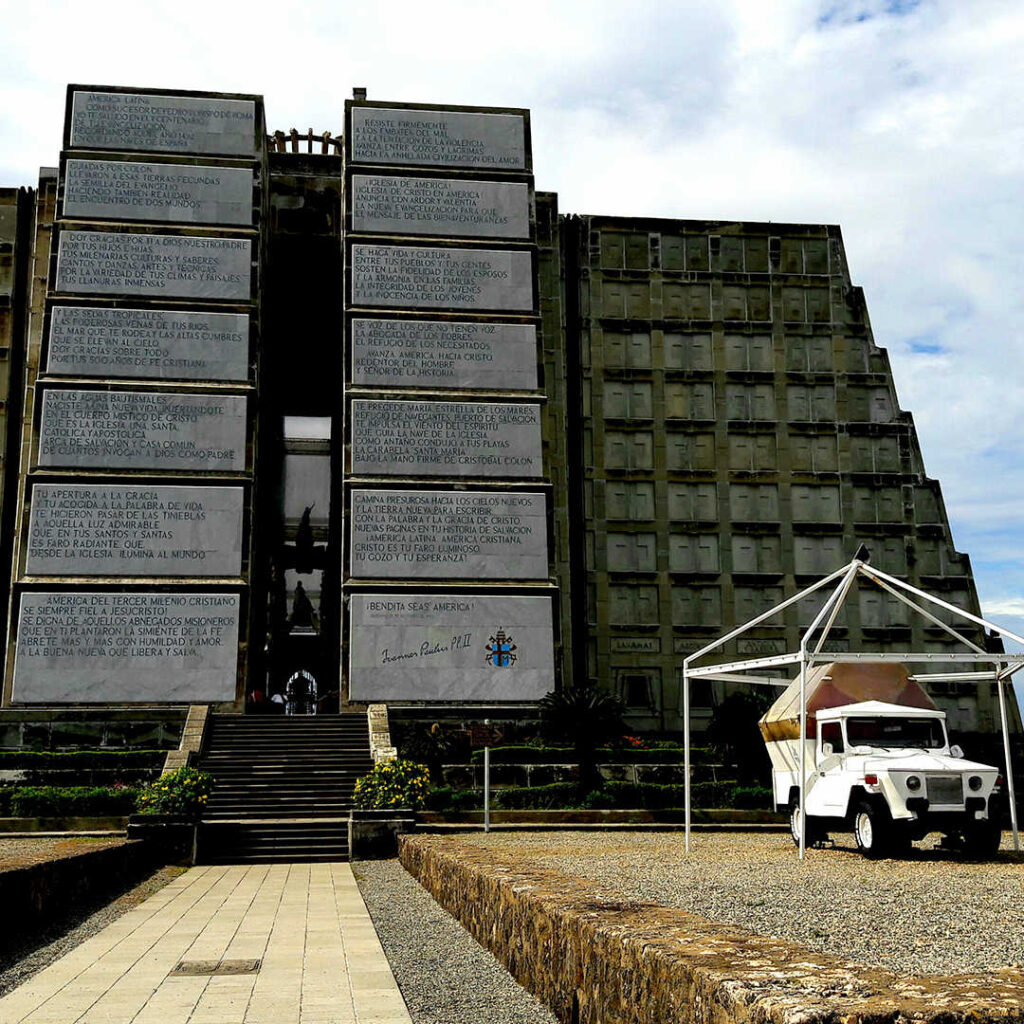 Santo Domingo Deep Blue Bayahibe Diving